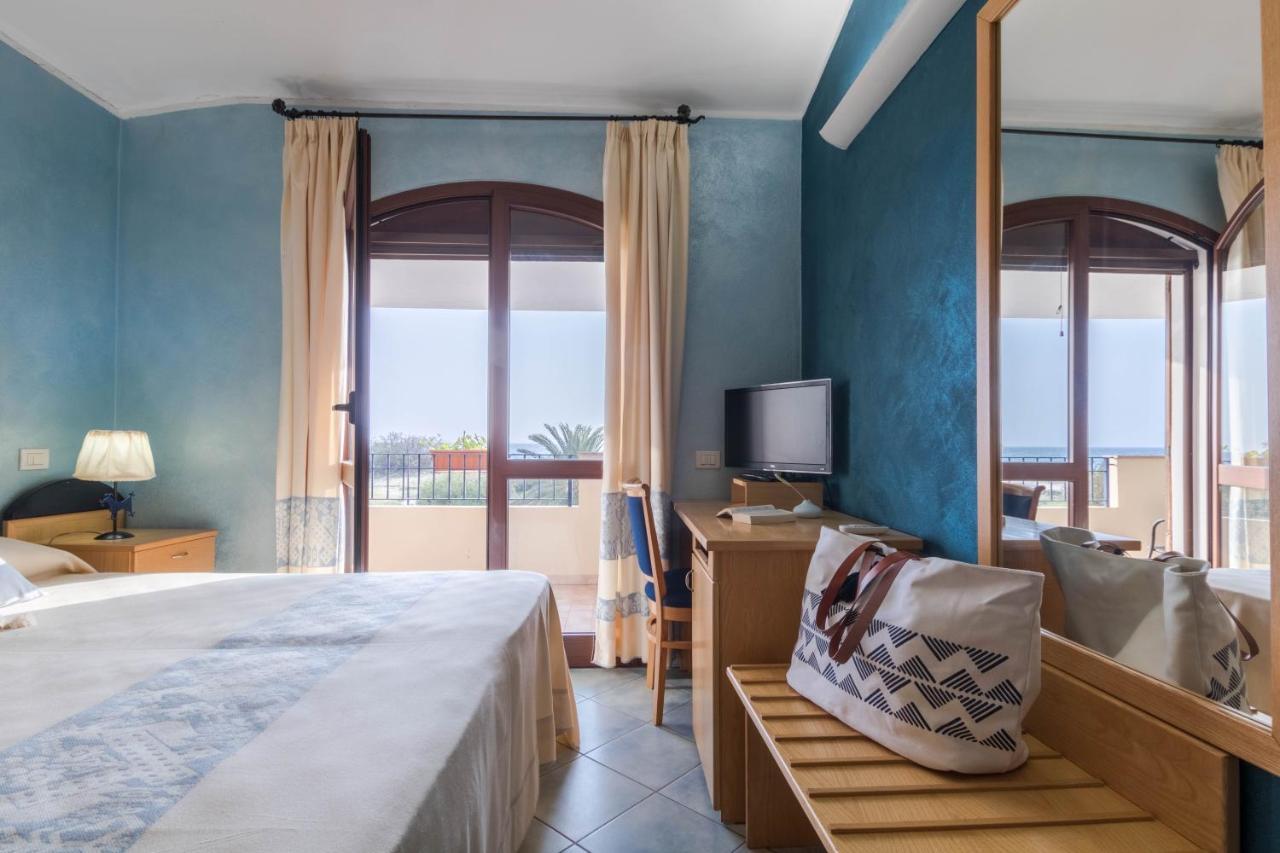 Hotel Villa Del Mare Solanas Solanas  Exteriér fotografie