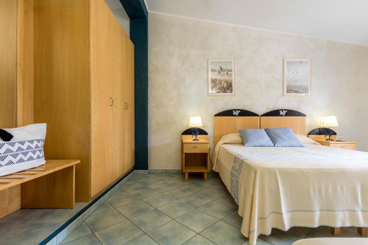 Hotel Villa Del Mare Solanas Solanas  Exteriér fotografie