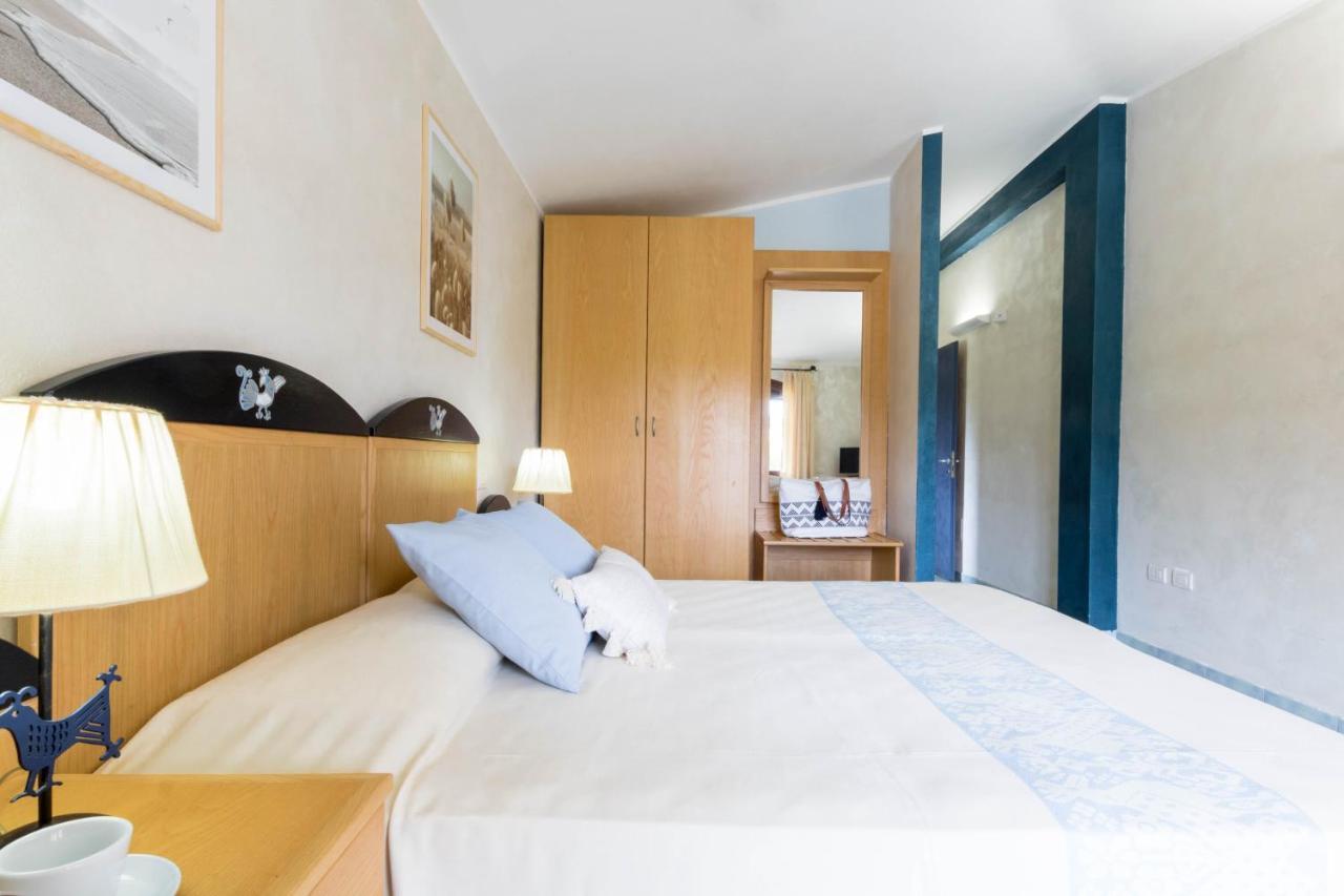 Hotel Villa Del Mare Solanas Solanas  Exteriér fotografie
