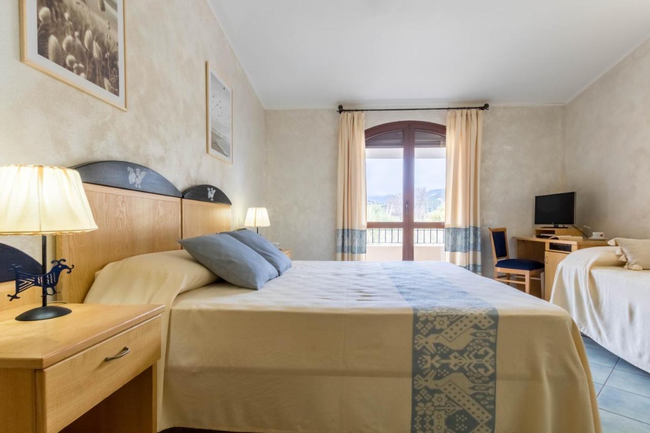 Hotel Villa Del Mare Solanas Solanas  Exteriér fotografie